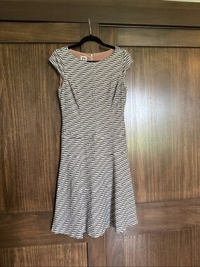 Anne Klein Black and Cream Striped Cap-Sleeve Midi Dress